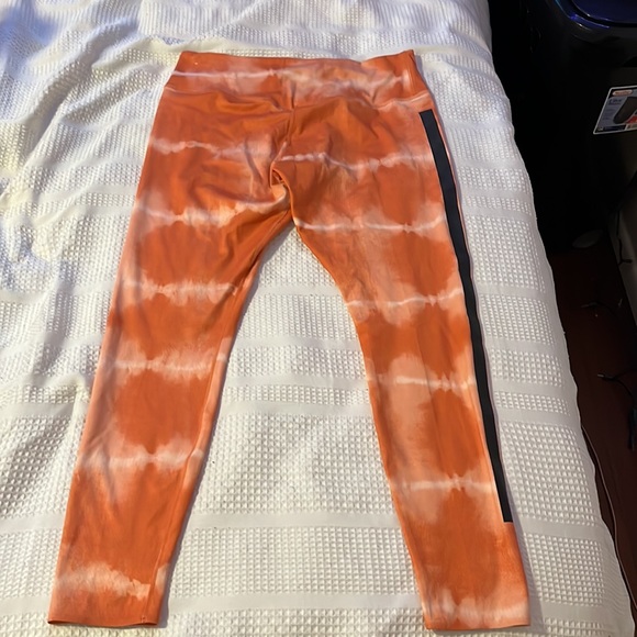 Nike drifit leggings - Picture 3 of 5